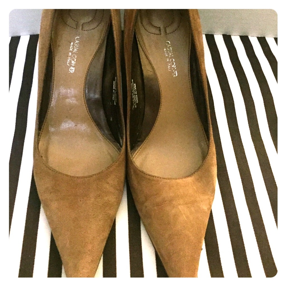 Leather Camel colored pump from Casual Corner